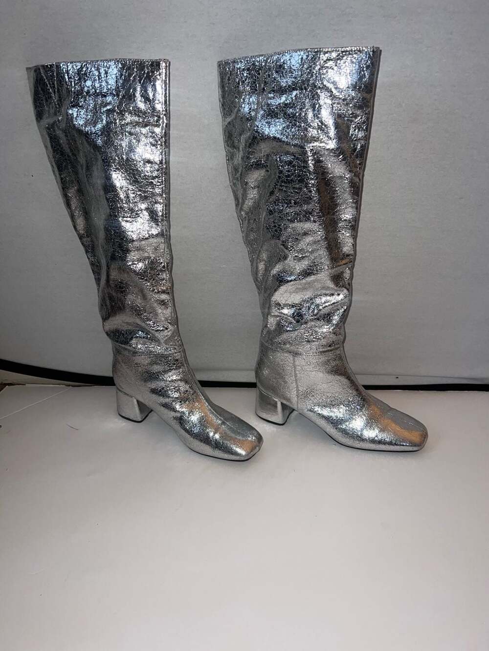 Remi Silver Metallic Textured Knee High Slouchy Boots Size 8.5M